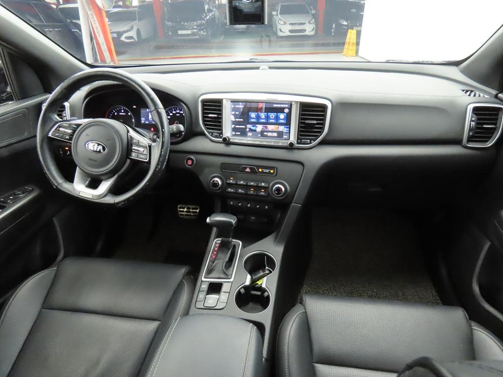 2019 - kia sportage