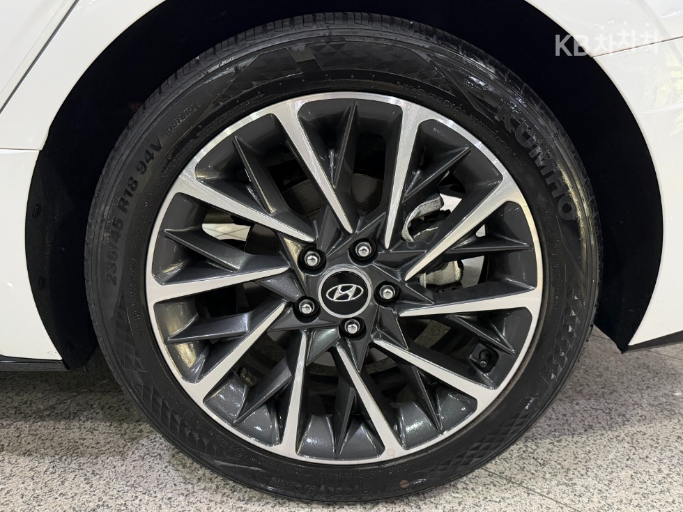 Hyundai Sonata — miniaturë 20