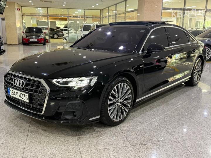 Audi A8 D5 55 TFSI Quattro LWB