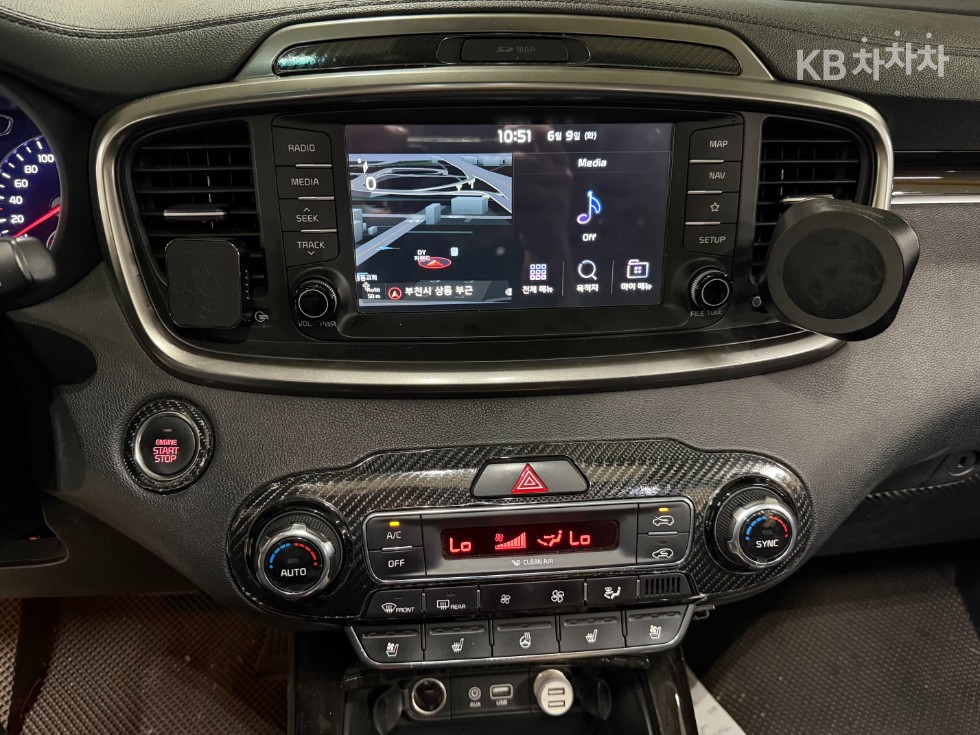 2018 - kia sorento