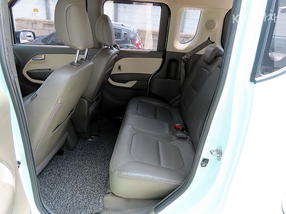 2012 - kia ray