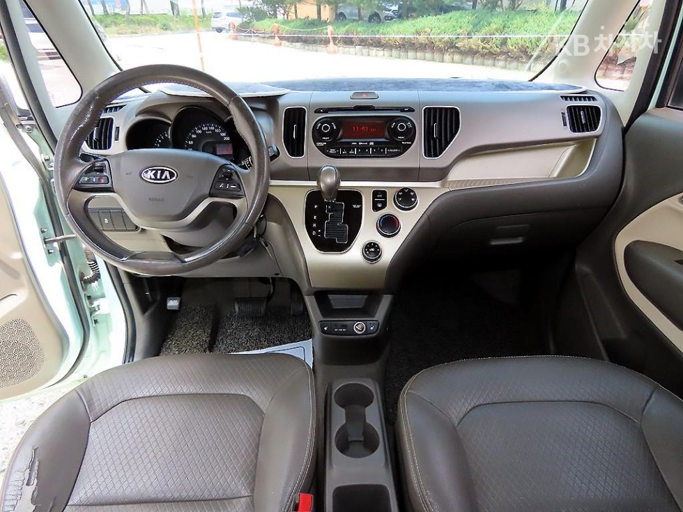 2012 - kia ray