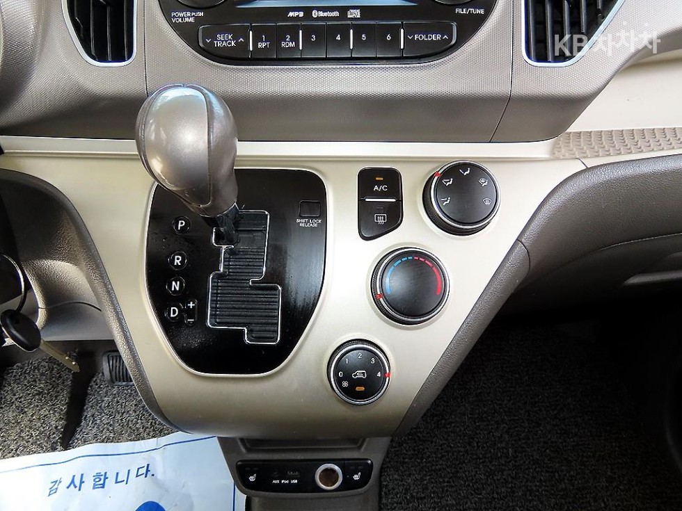 2012 - kia ray