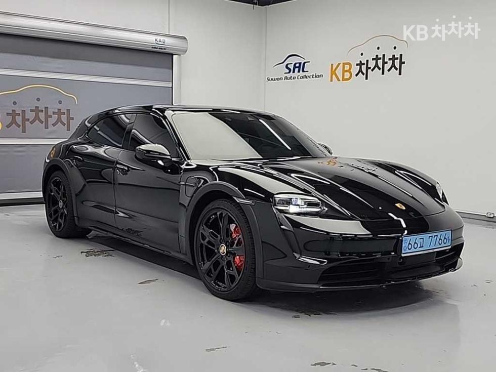 Porsche Taycan — miniaturë 4