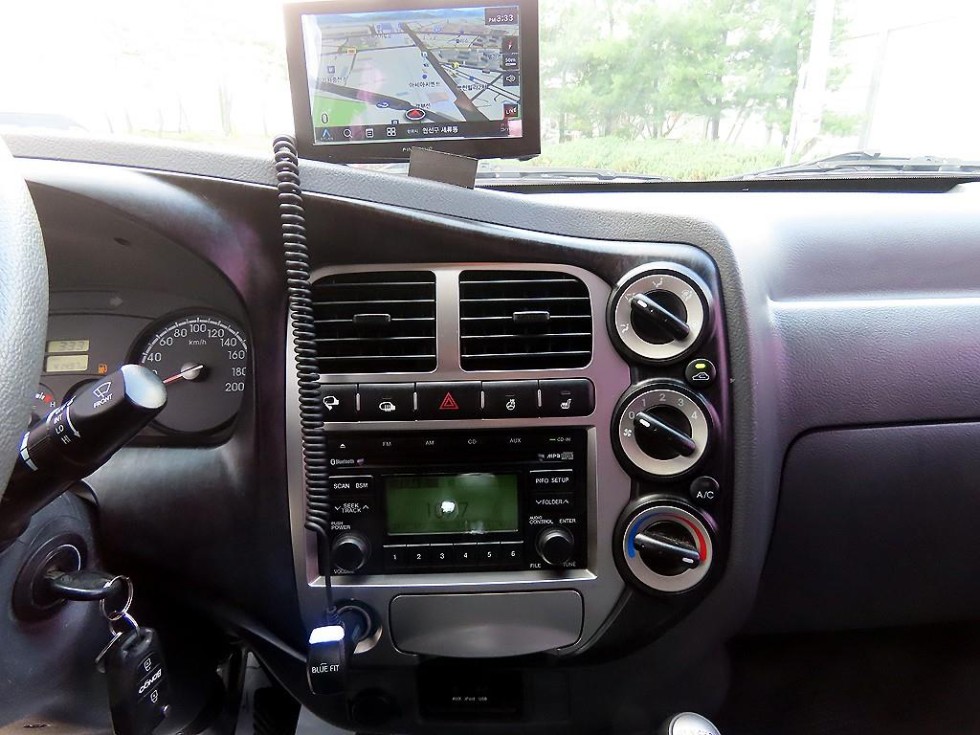 2014 - kia bongo iii
