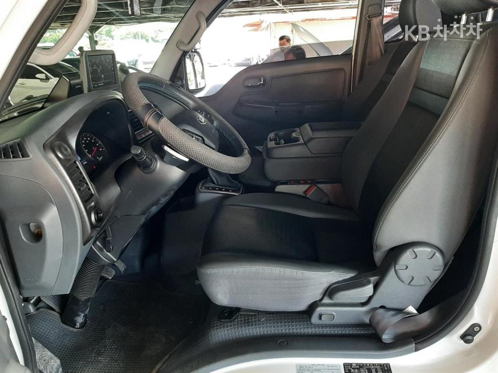 2021 - kia bongo iii