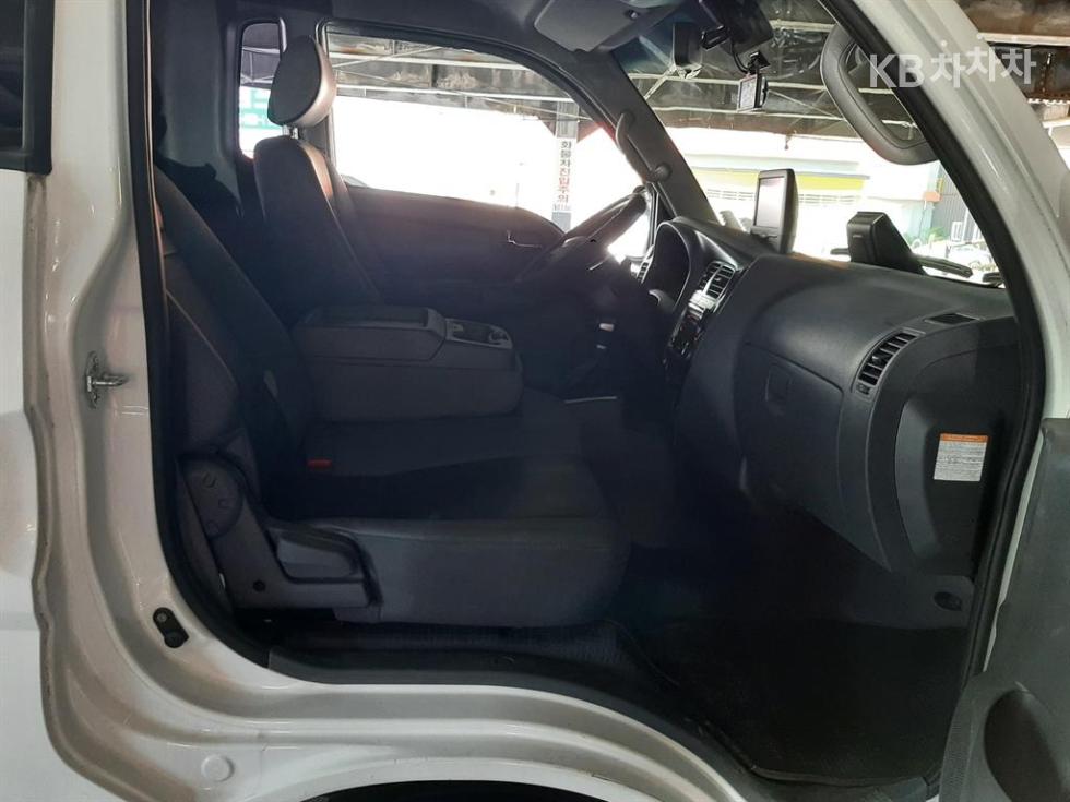 2021 - kia bongo iii