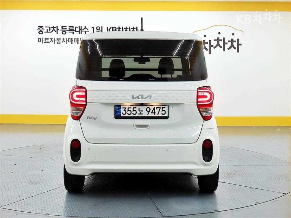 2022 - kia ray