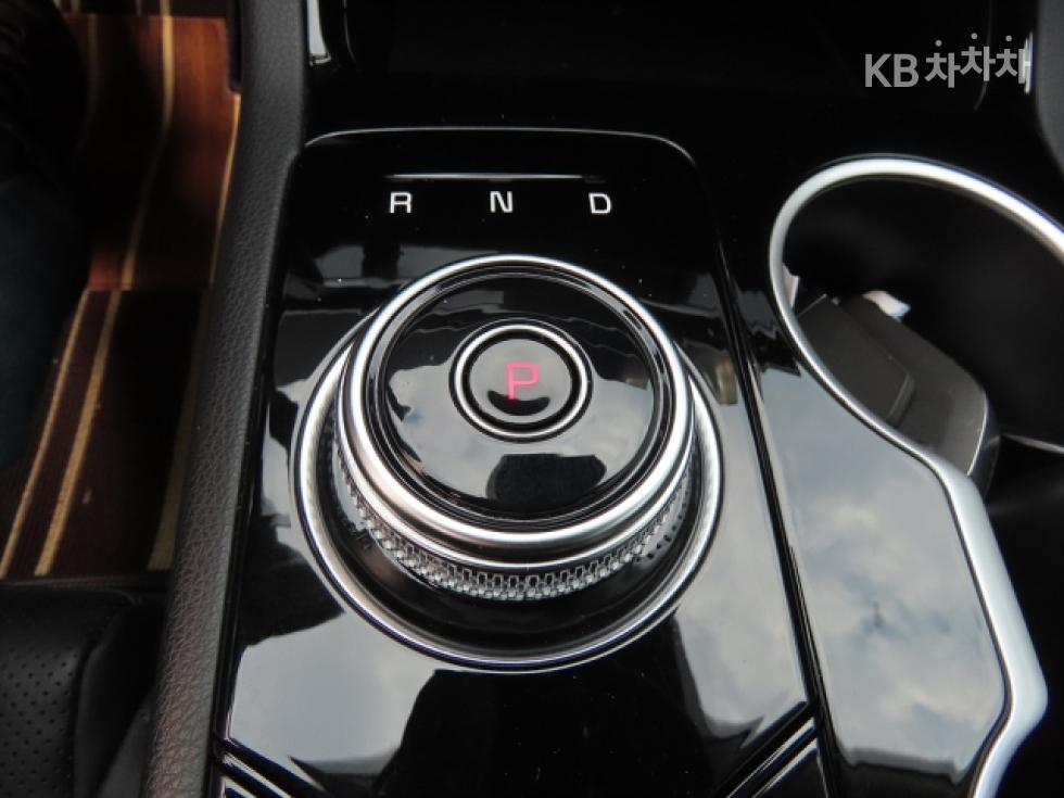Kia K5 — miniaturë 16