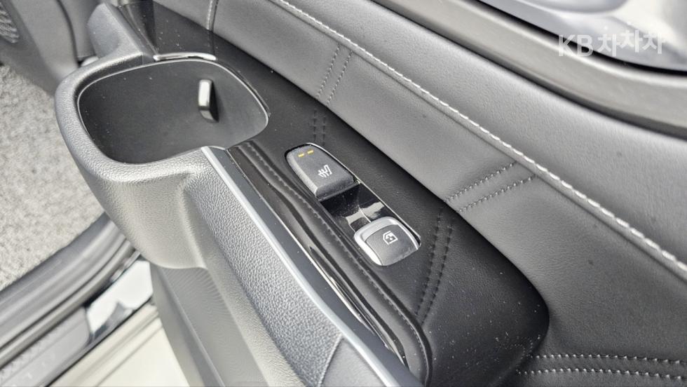 2023 - kia sorento
