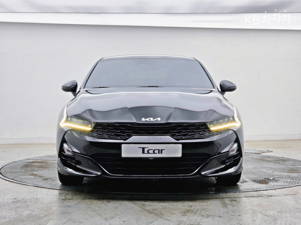 2021 - kia k5