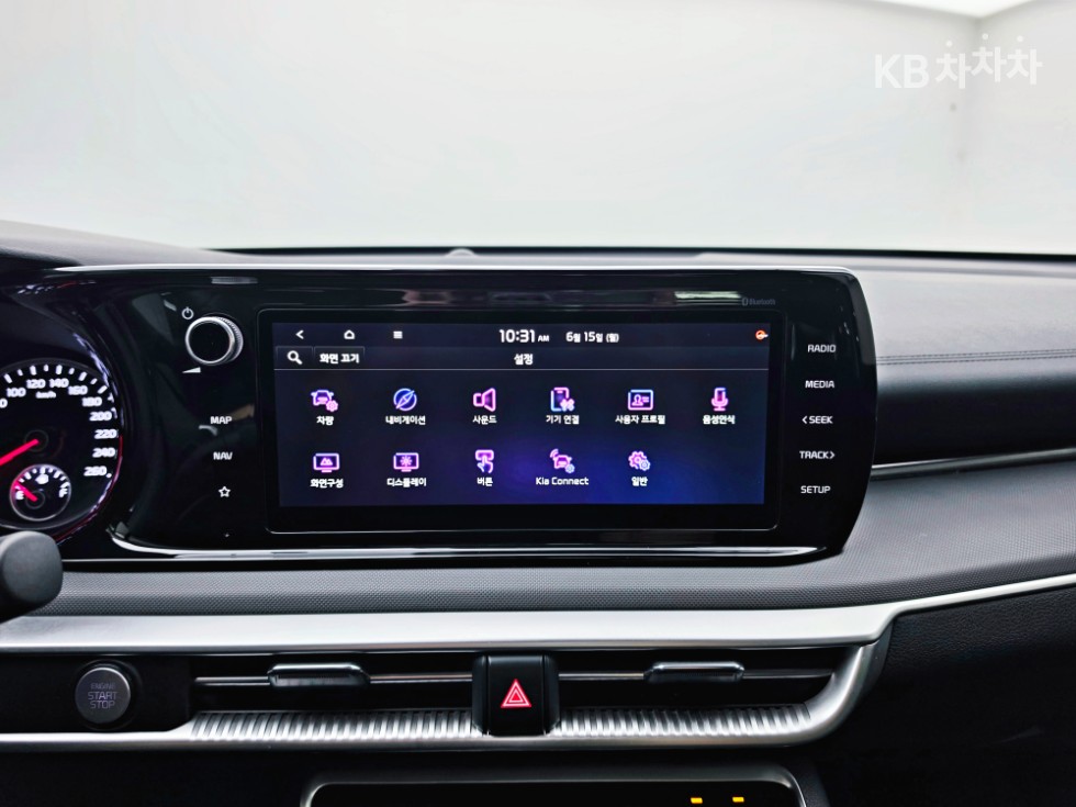 2021 - kia k5