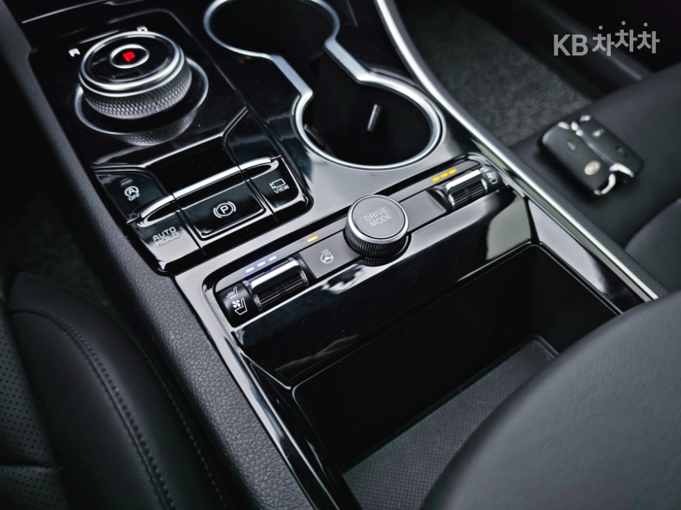 2021 - kia k5