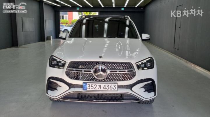 Mercedes-Benz GLE — miniaturë 3