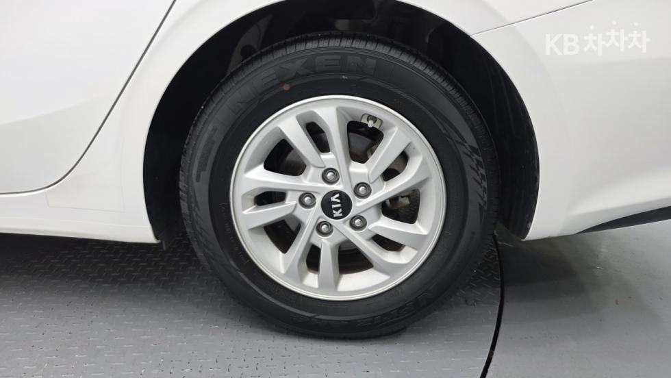 2021 - kia k3