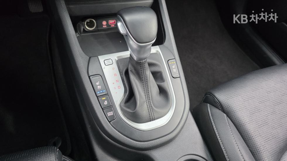 2021 - kia k3
