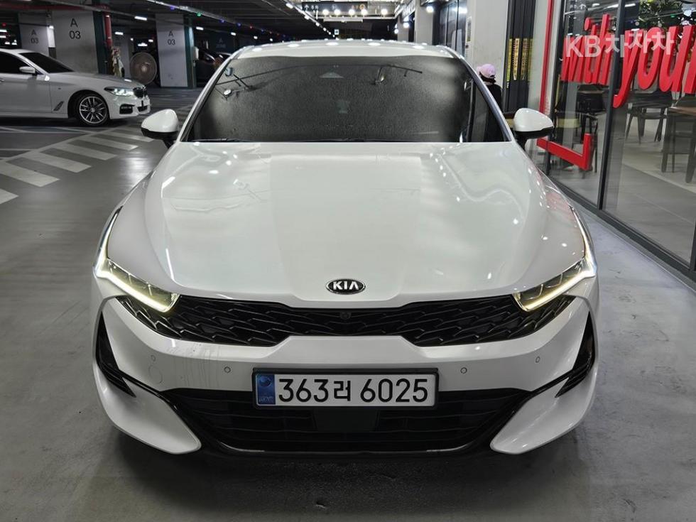 2020 - kia k5