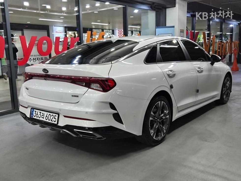 2020 - kia k5