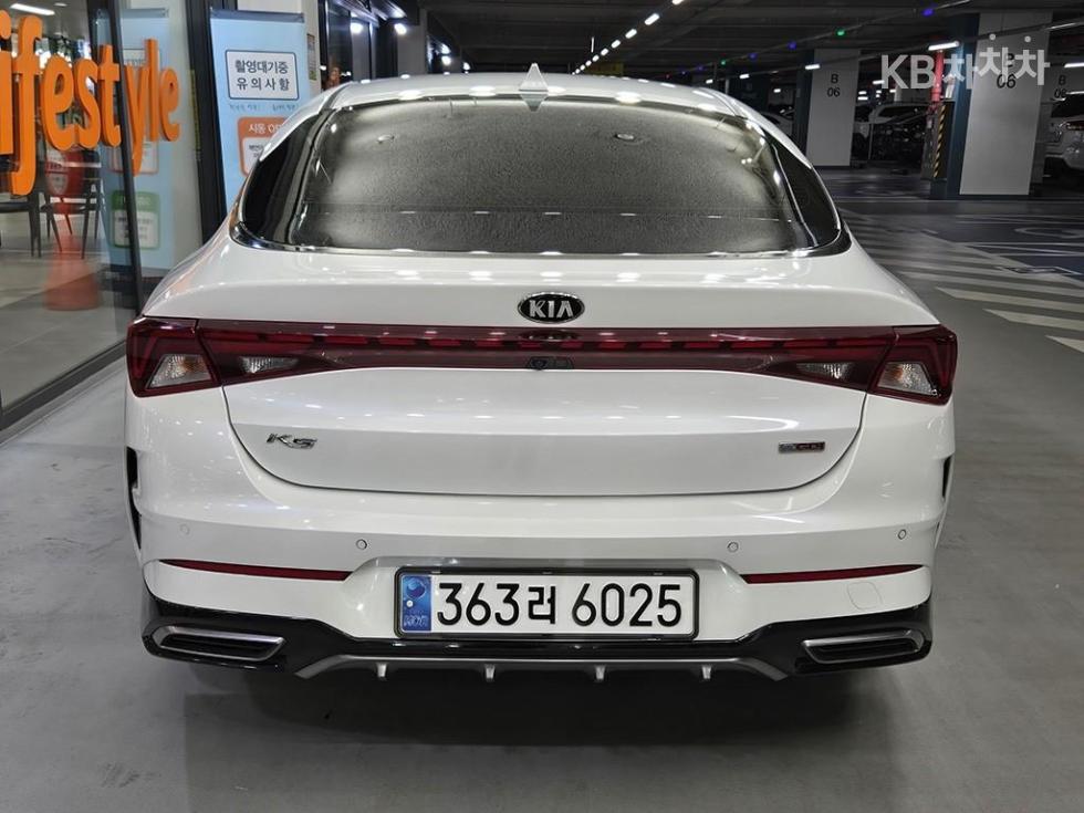 2020 - kia k5