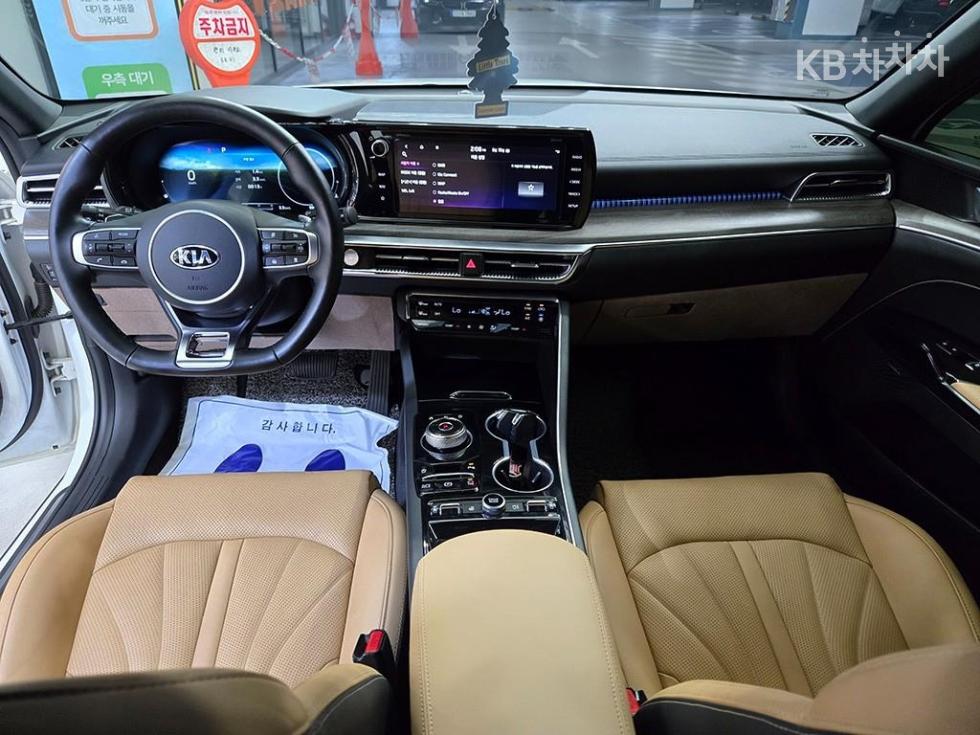 2020 - kia k5