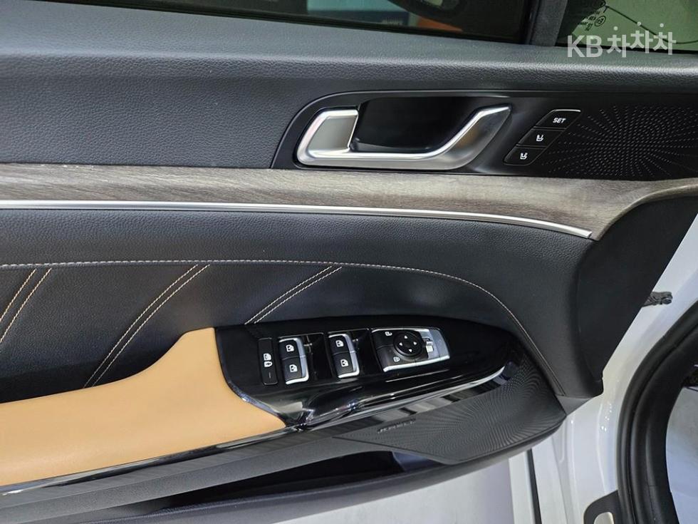 2020 - kia k5