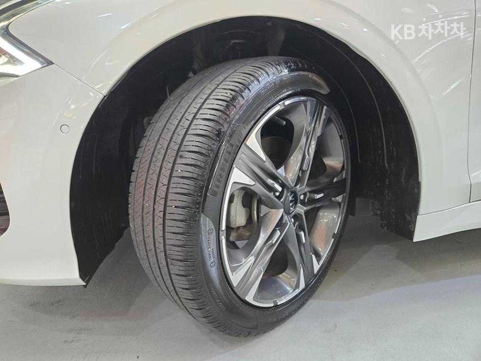 2020 - kia k5