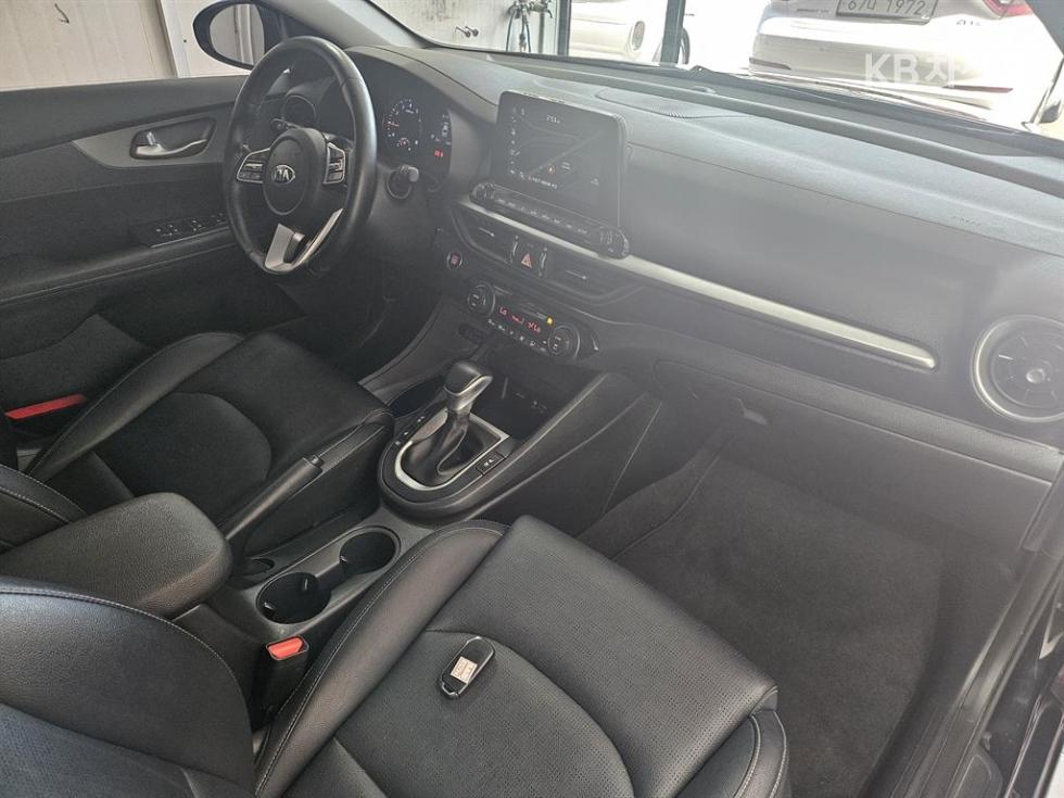 2020 - kia k3