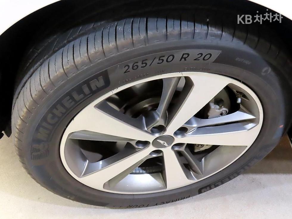 2021 Genesis GV80 photo