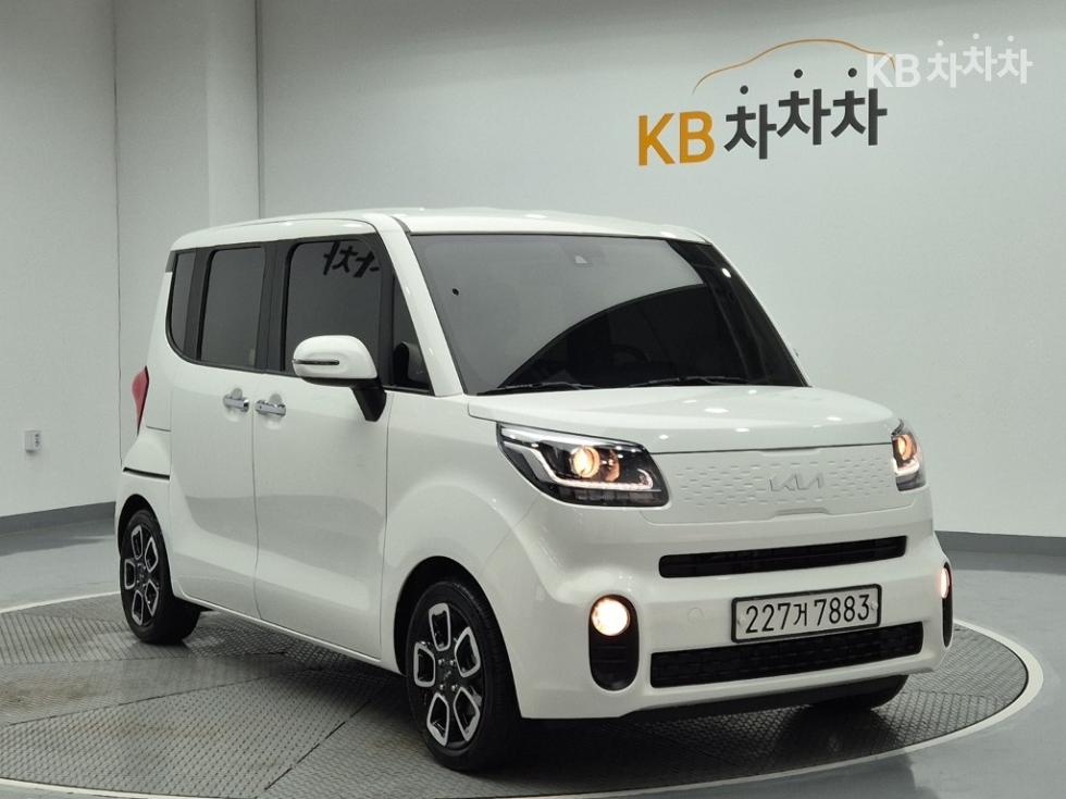 2022 - kia ray