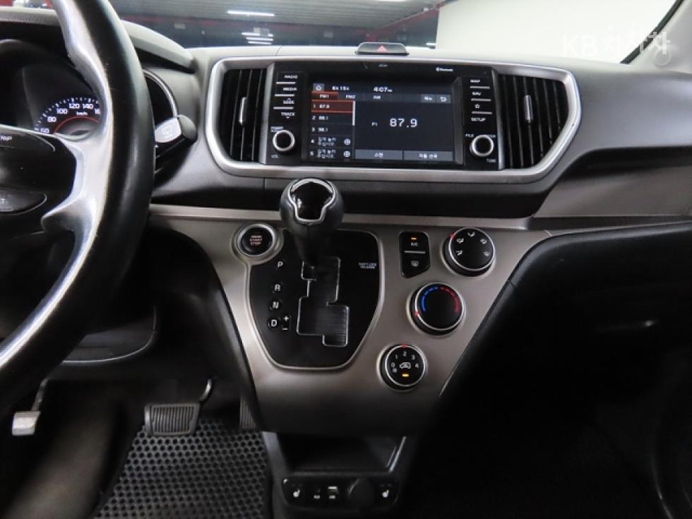 2018 - kia ray