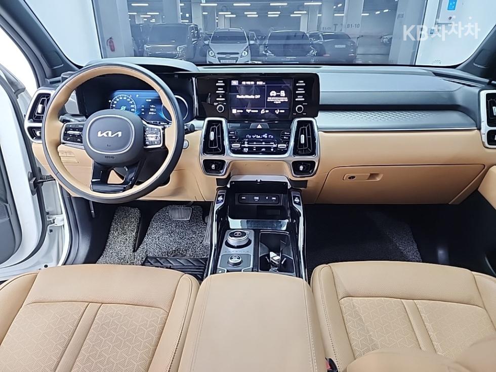 2023 - kia sorento