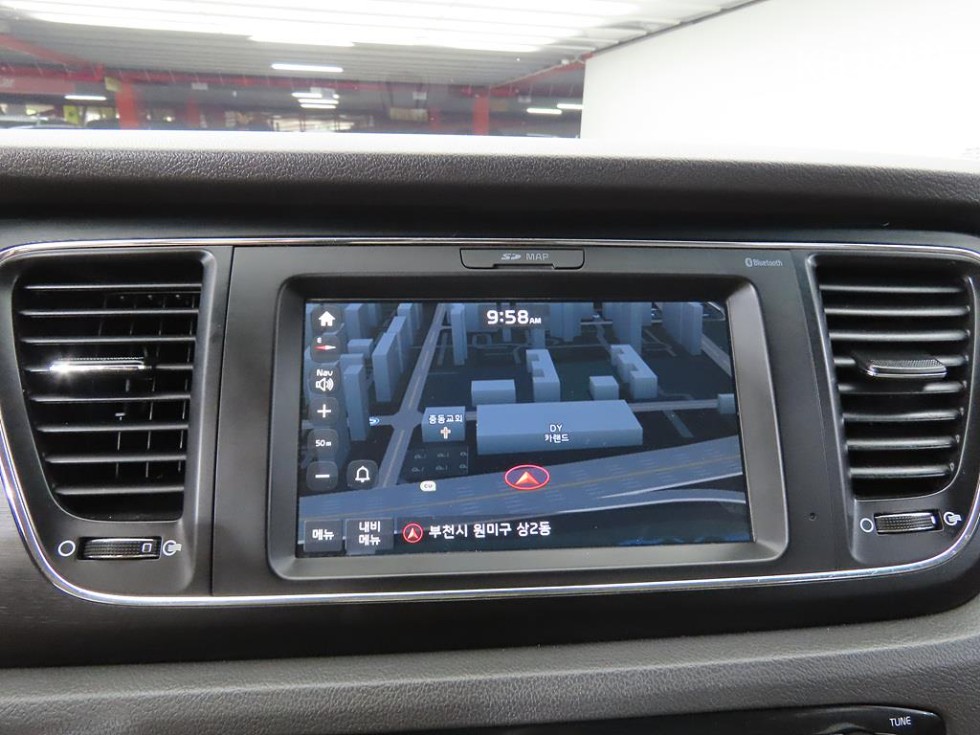 2018 - kia carnival