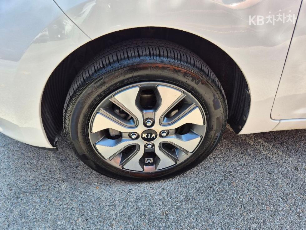 2016 - kia morning