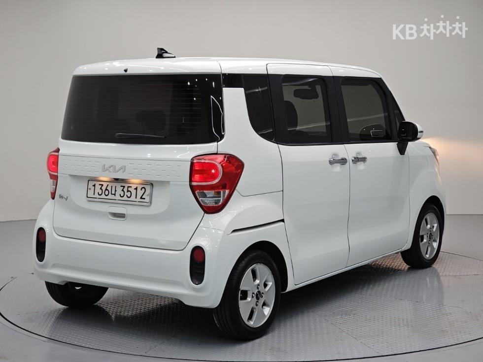 2022 - kia ray