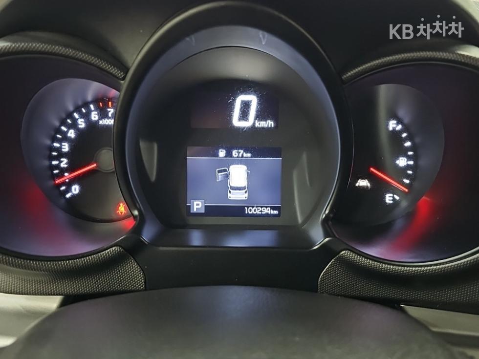 2022 - kia ray