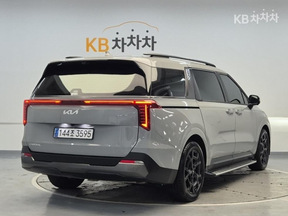2024 - kia carnival