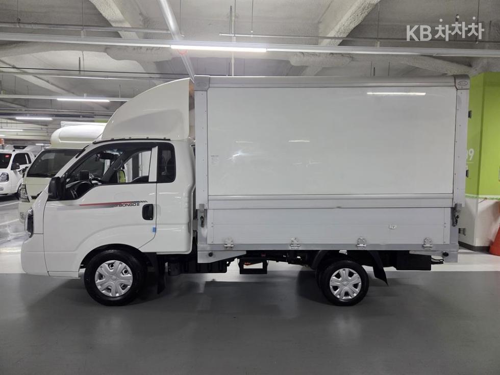 2022 - kia bongo iii