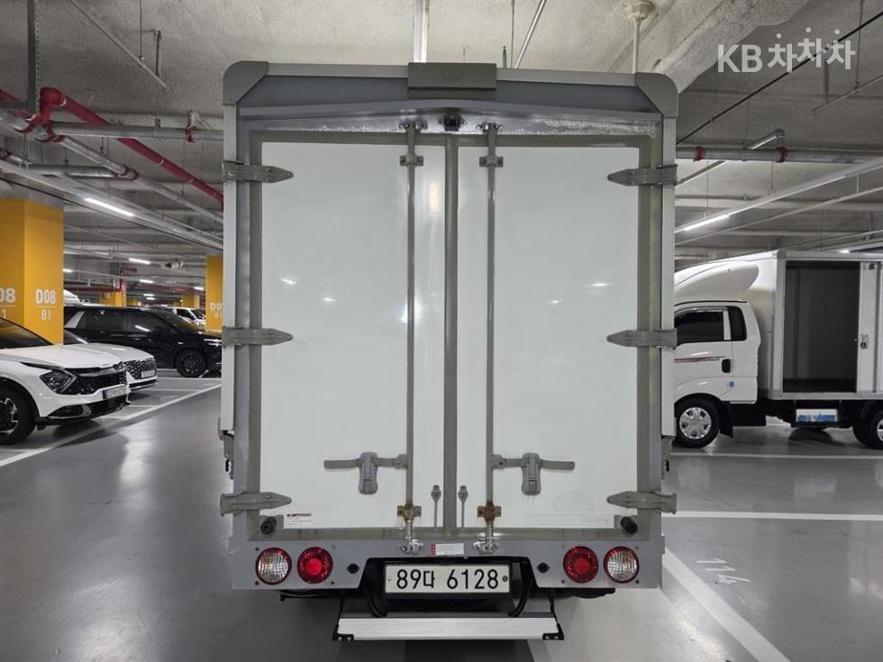 2022 - kia bongo iii