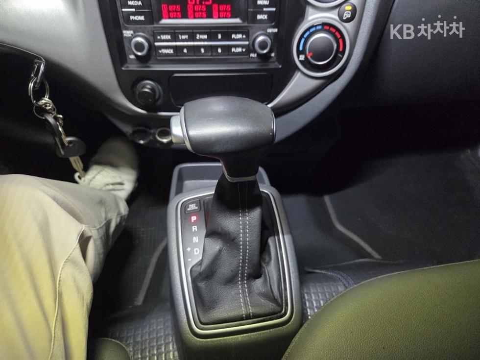 2022 - kia bongo iii