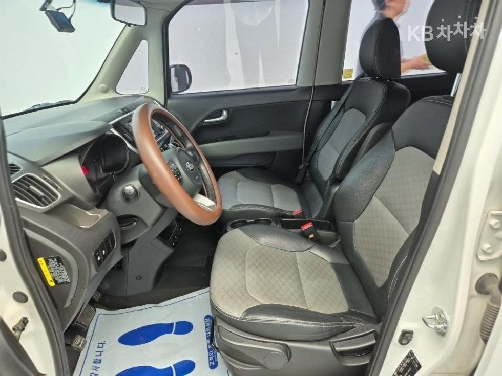 2019 - kia ray