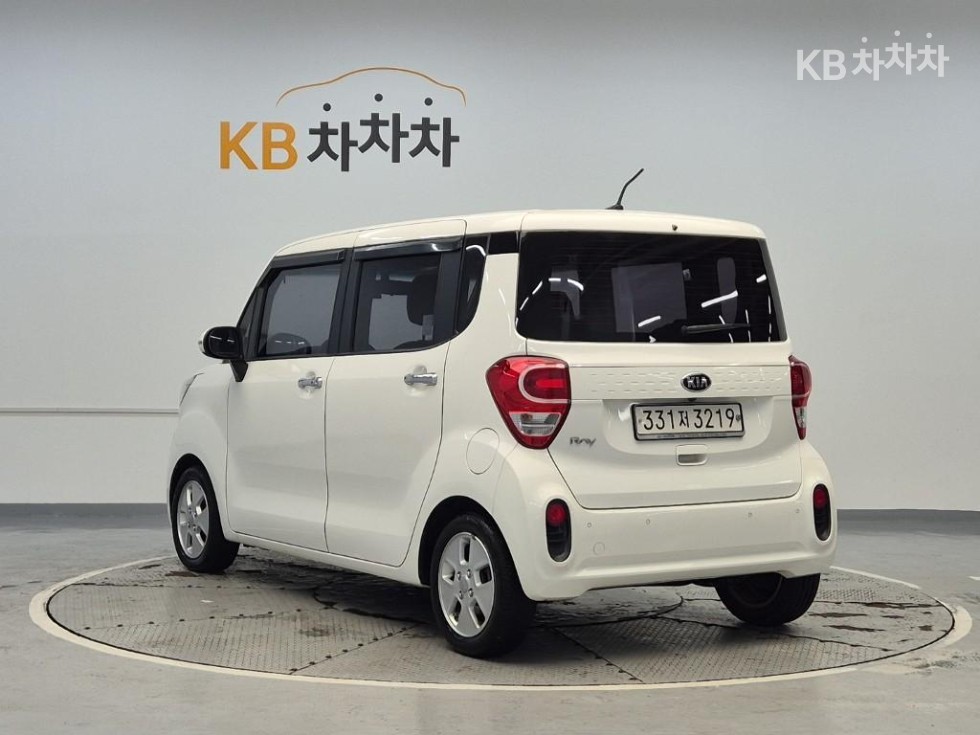 2019 - kia ray