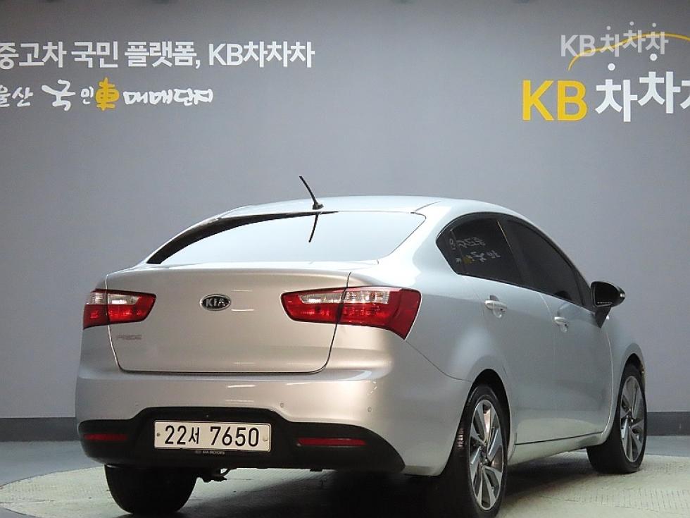 2012 - kia pride