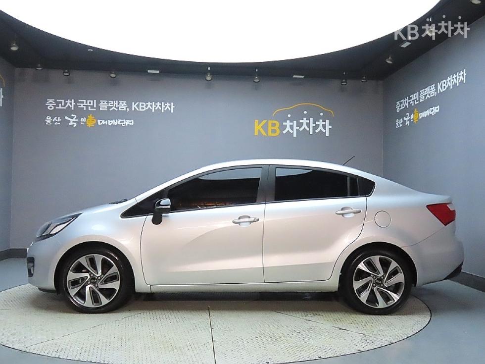 2012 - kia pride
