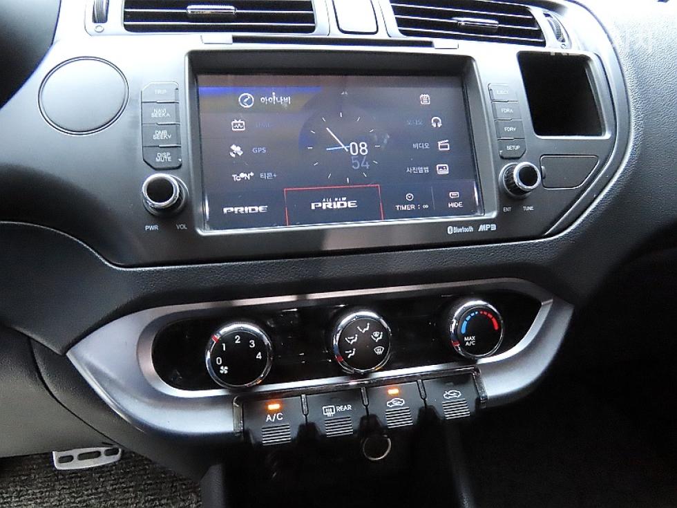 2012 - kia pride