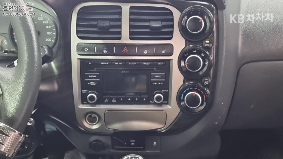 2018 - kia bongo iii