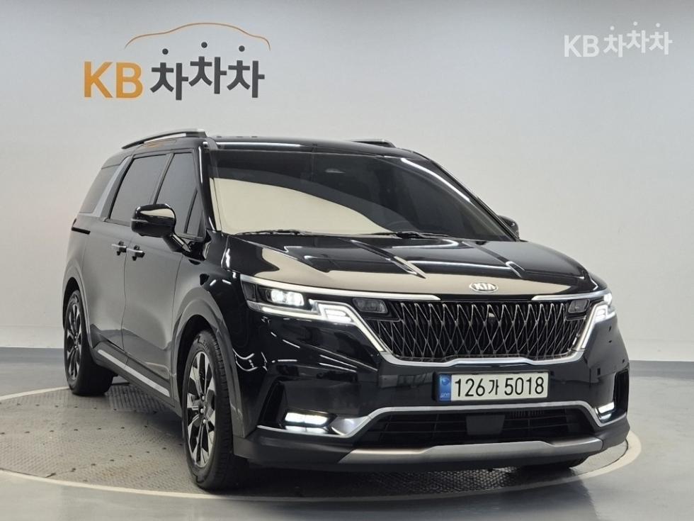 2021 - kia carnival