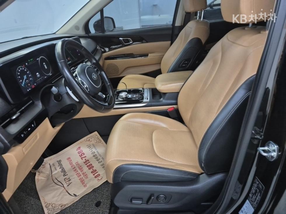 2021 - kia carnival