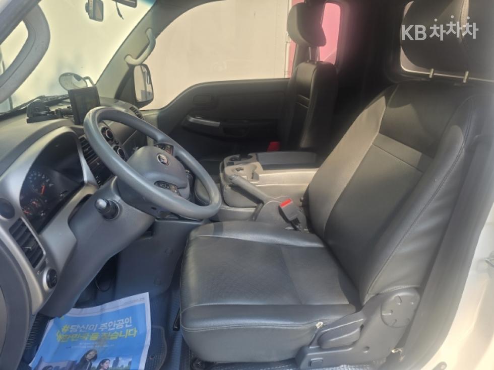 2018 - kia bongo iii