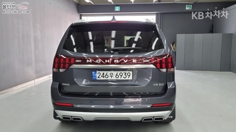 2021 - kia mohave