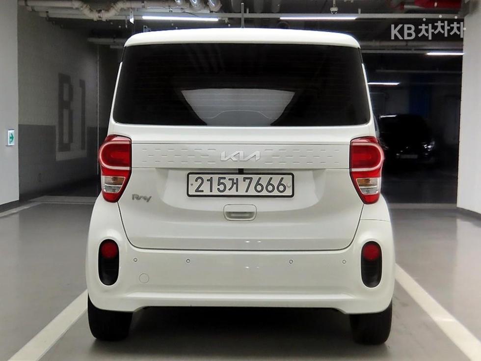 2022 - kia ray